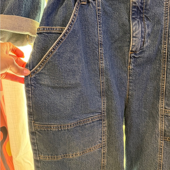 Universal Thread Women's Classic Blue Denim Overalls - Picture 7 of 8